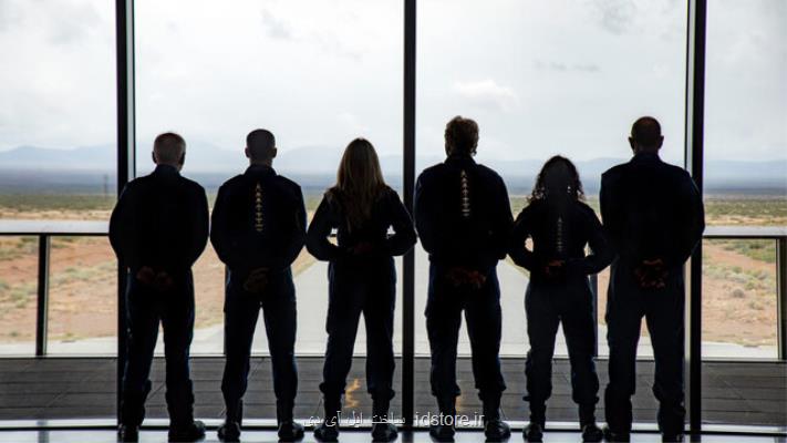 ریچارد برانسون تا ساعاتی دیگر به فضا می رود بعلاوه فیلم