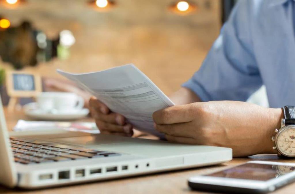 کاریابی و استخدام حرفه ای باش