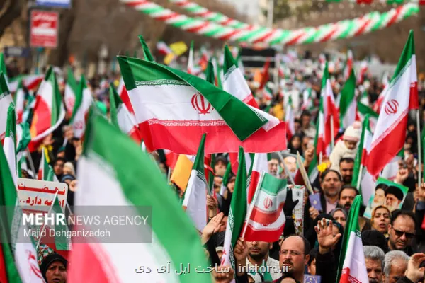 ادامه مسیر پیشرفت مرهون تلاش بی وقفه مردم و خدمتگزاران نظام است