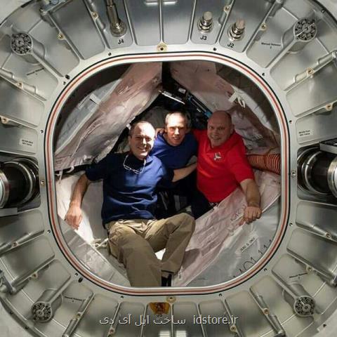 فضانوردان ایستگاه فضایی بین المللی به زمین بازگشتند، افراد جدید فردا اعزام می شوندبعلاوهفیلم