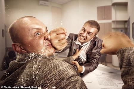 بدن جنس نر به شكل یك جنگجو تكامل یافته است!